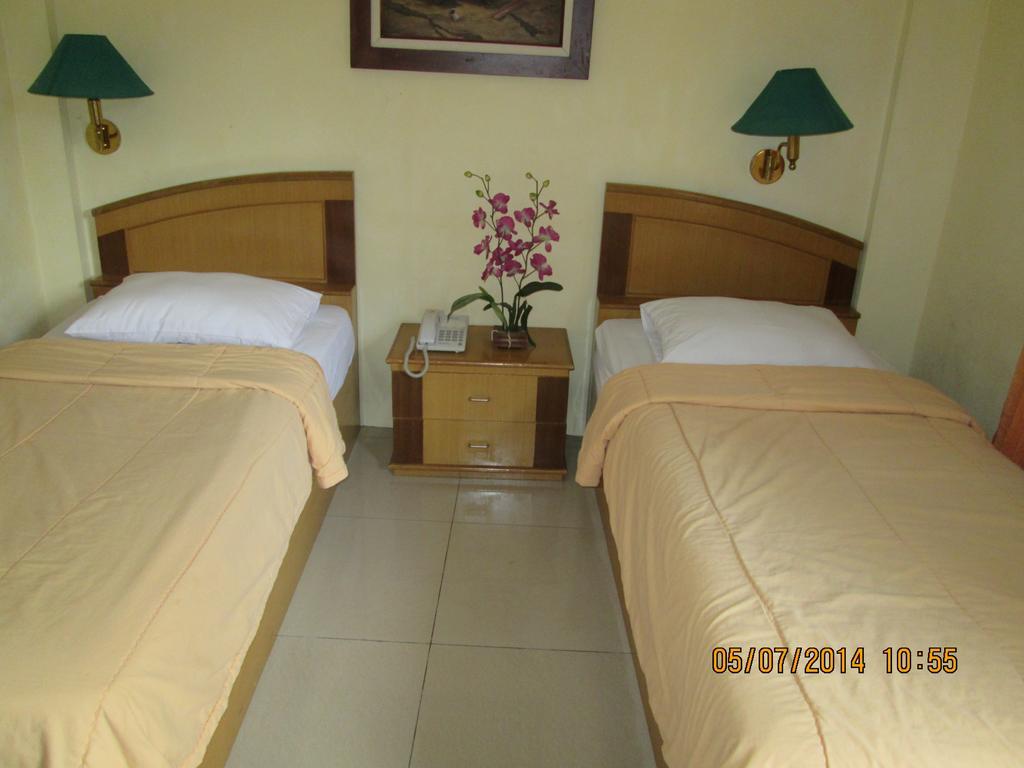 Sapadia Hotel And Cottage Parapat Bilik gambar