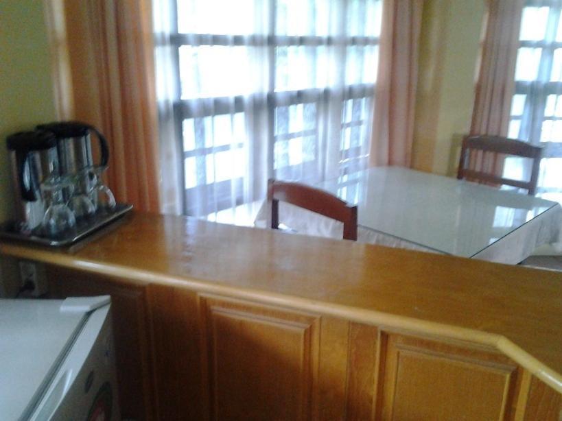 Sapadia Hotel And Cottage Parapat Bilik gambar