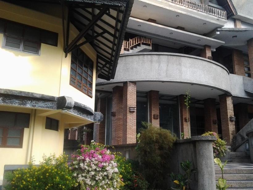 Sapadia Hotel And Cottage Parapat Luaran gambar